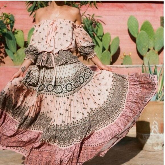 Spell and The Gypsy Lionheart Off Shoulder Blouse Size Small - Picture 9 of 10